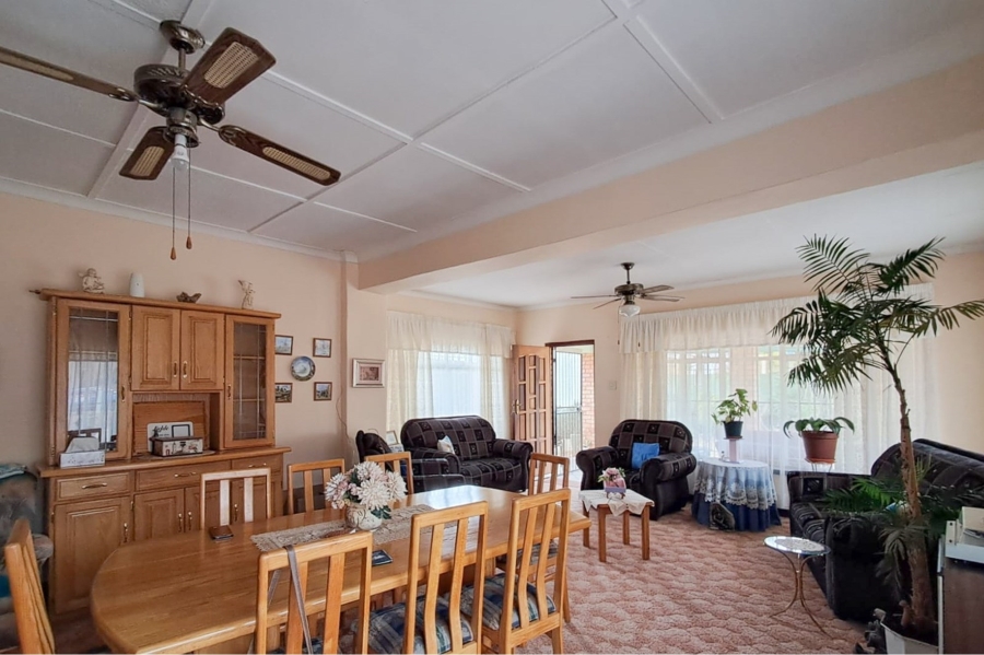 3 Bedroom Property for Sale in Stilfontein North West